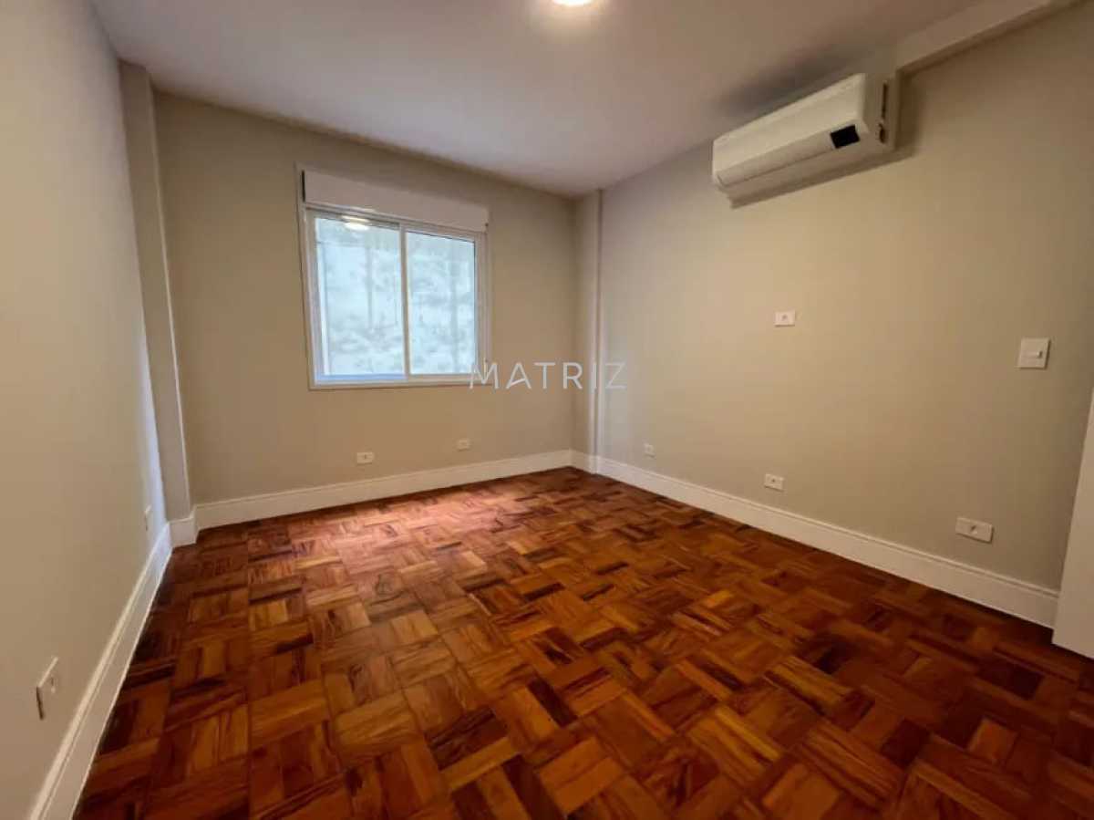 QUARTO - 15
