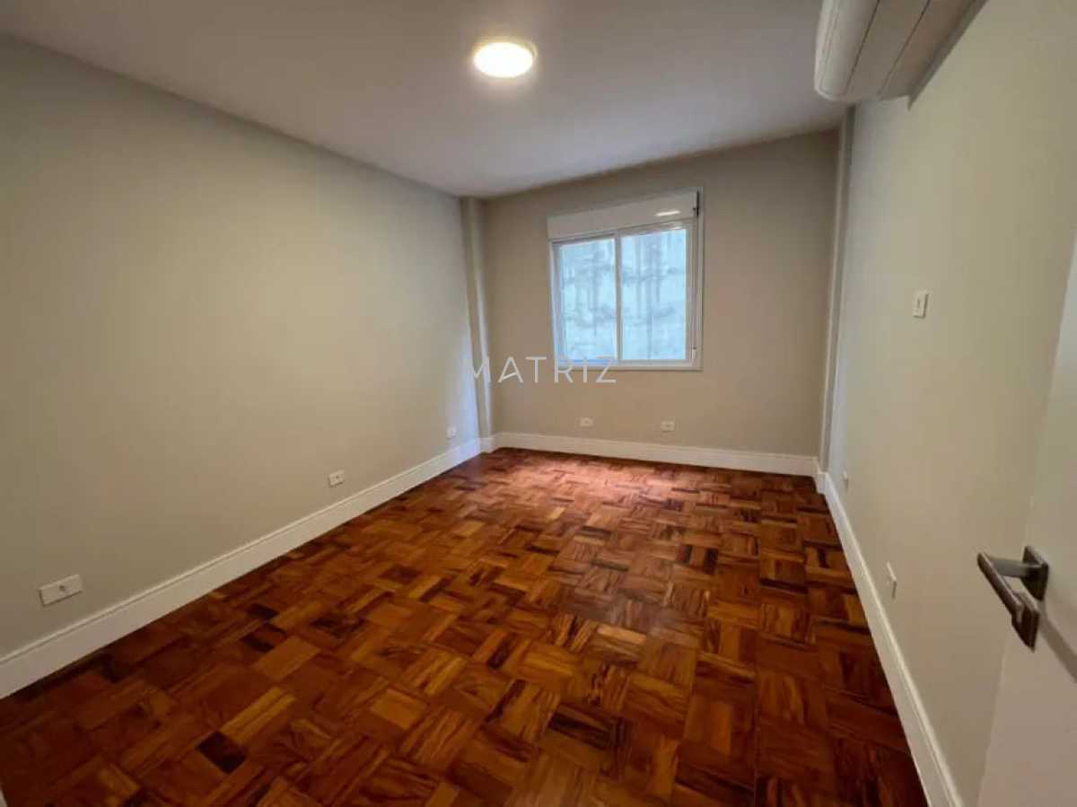 QUARTO - 16