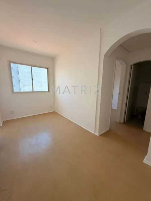 SALA - 1