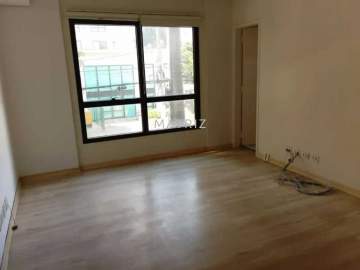 CONJUNTO COMERCIAL - 1