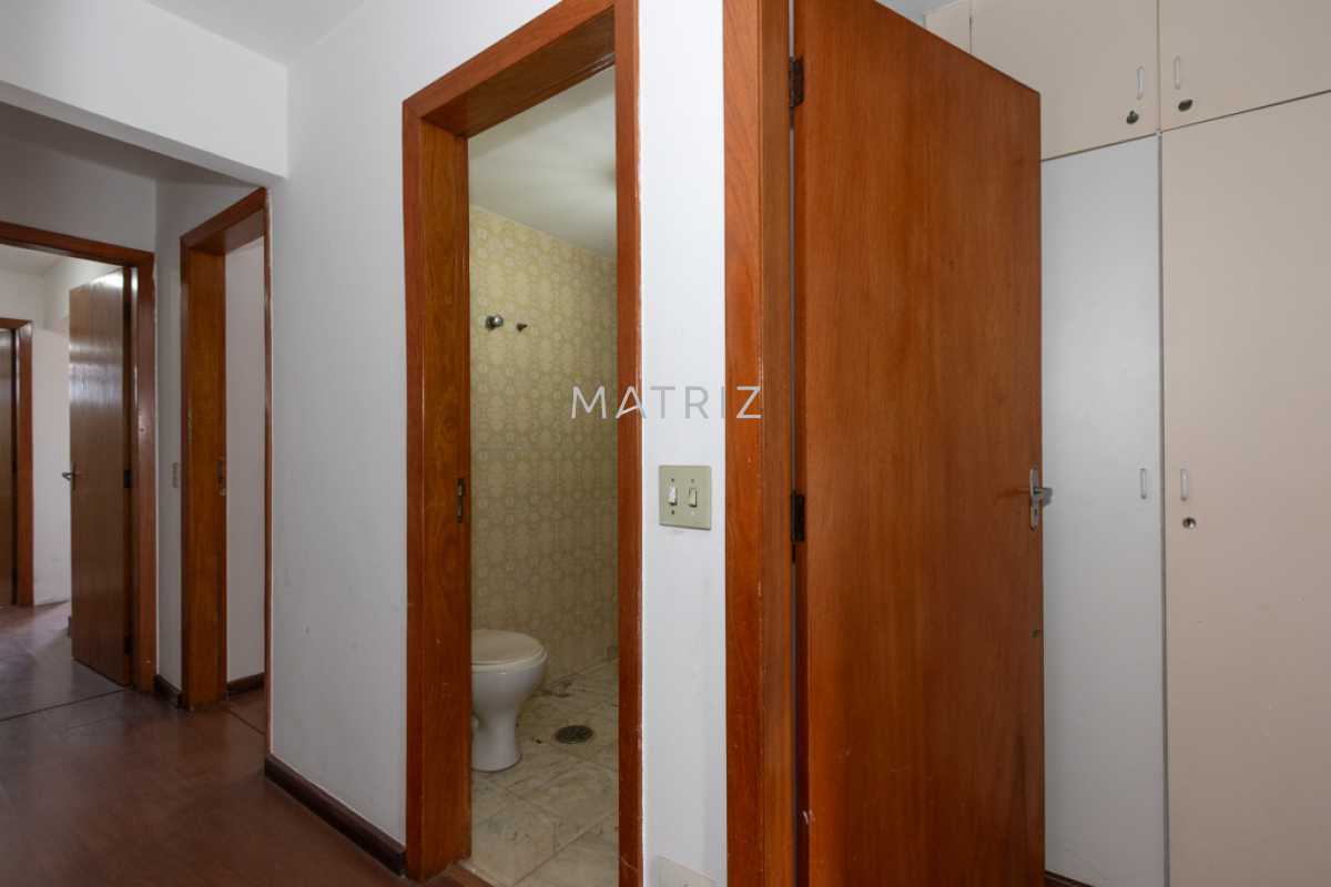 AREA INTIMA - 7