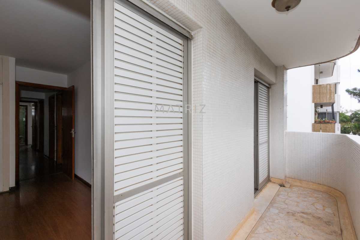 SUITE - 20