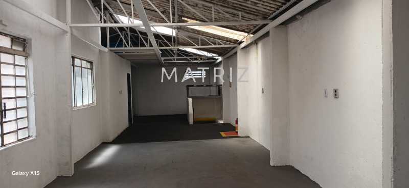 Galpão Comercial - 3