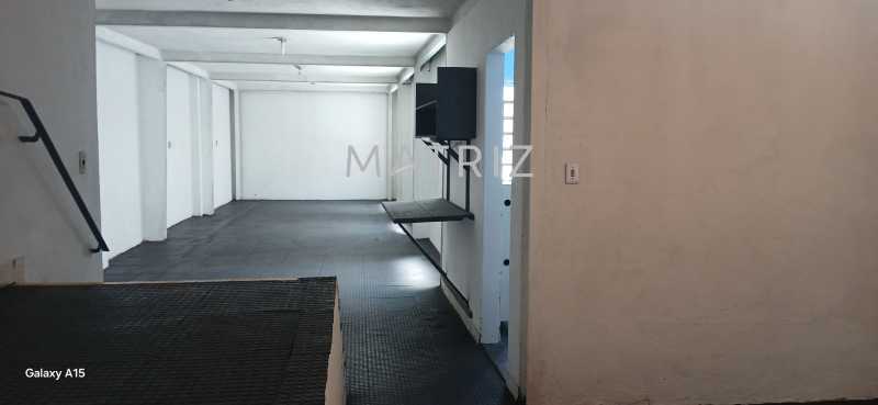 Galpão Comercial - 8