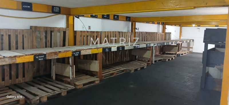 Galpão Comercial - 17