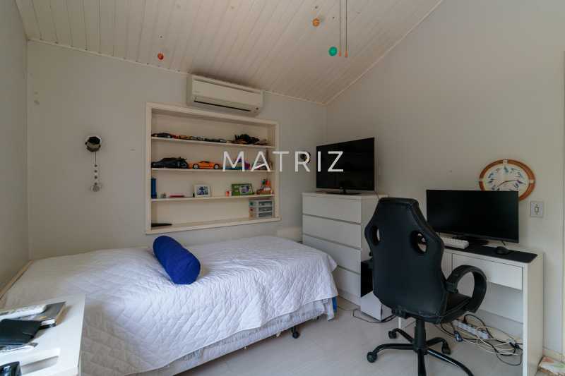 SUITE - 10