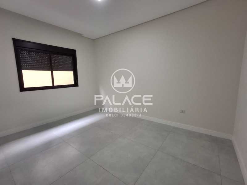 PACN30012 21. - 17