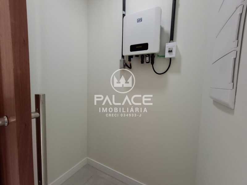 PACN30012 20. - 21