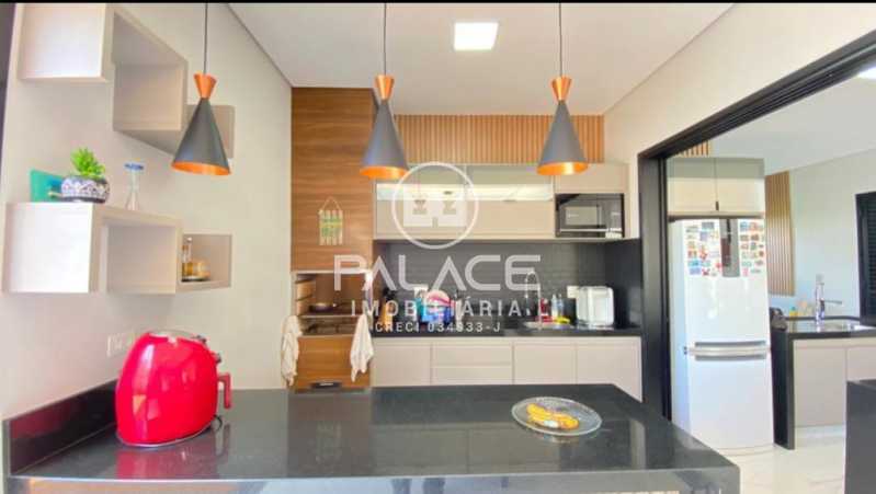 PACA40014_006. - 10