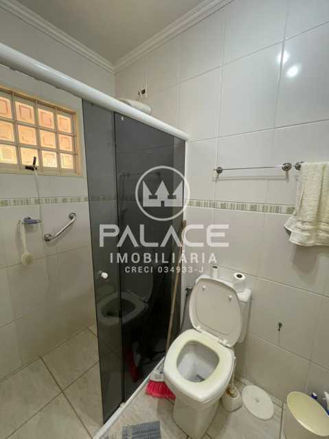 PACA20130 18. - 12