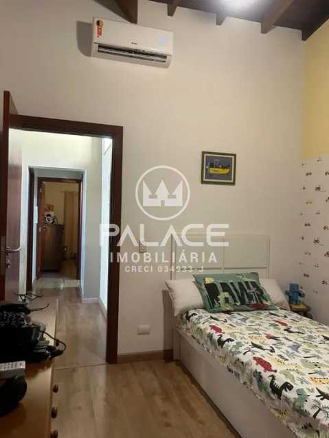 PACA30179 10 - 14