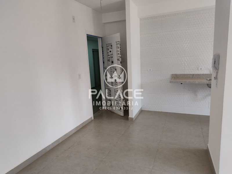 sala - 10