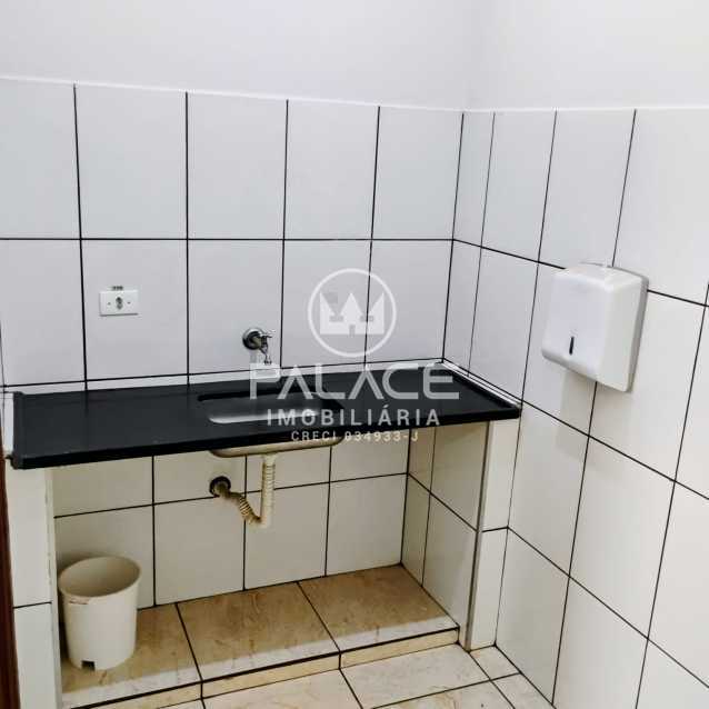 64b992c4-abf6-4686-b493-da7b84 - 17