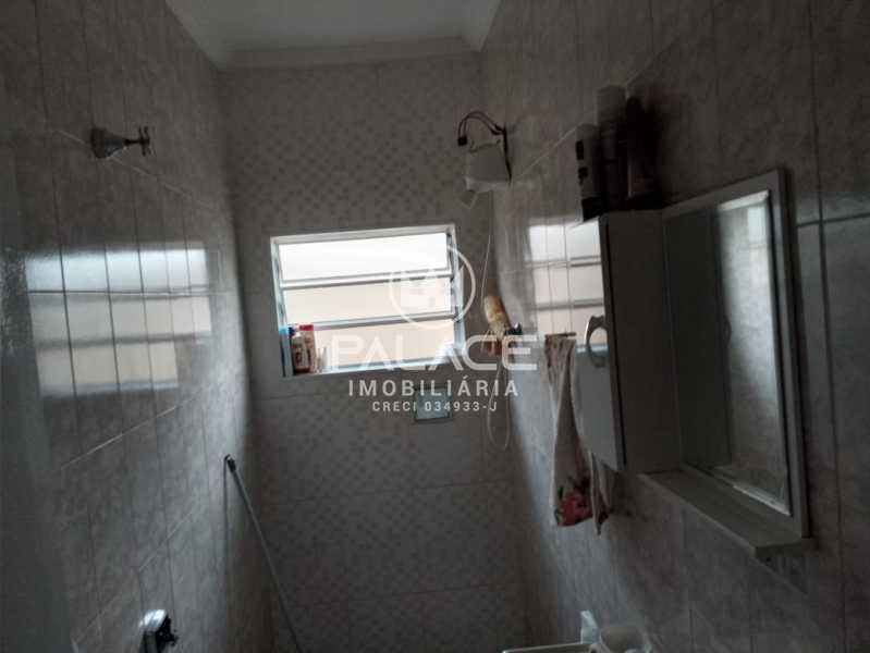 228c08e8-16c0-460f-b625-94af43 - 10