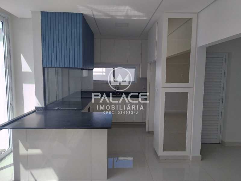 33e130da-2ee5-4803-8301-96ecd9 - 6