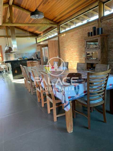 WhatsApp Image 2024-12-12 at 1 - 6