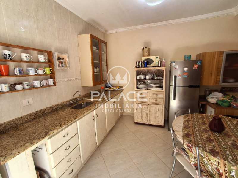 45171185-762e-453b-9332-3bacaa - 12