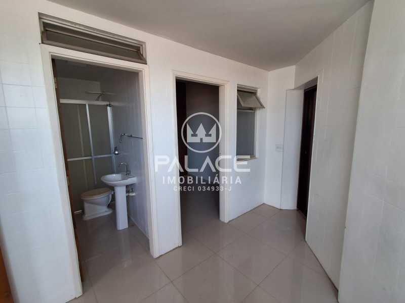 0fb0db95-500d-4d0c-add3-9bed37 - 8
