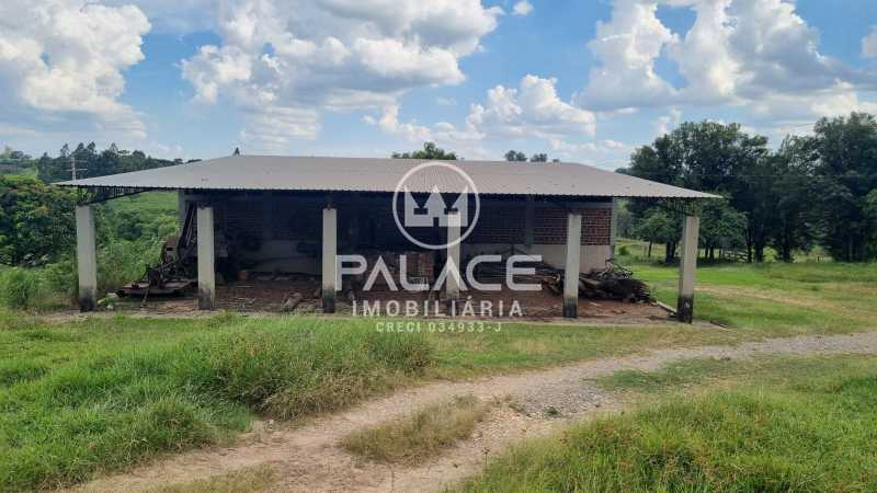 WhatsApp Image 2025-02-21 at 1 - 6