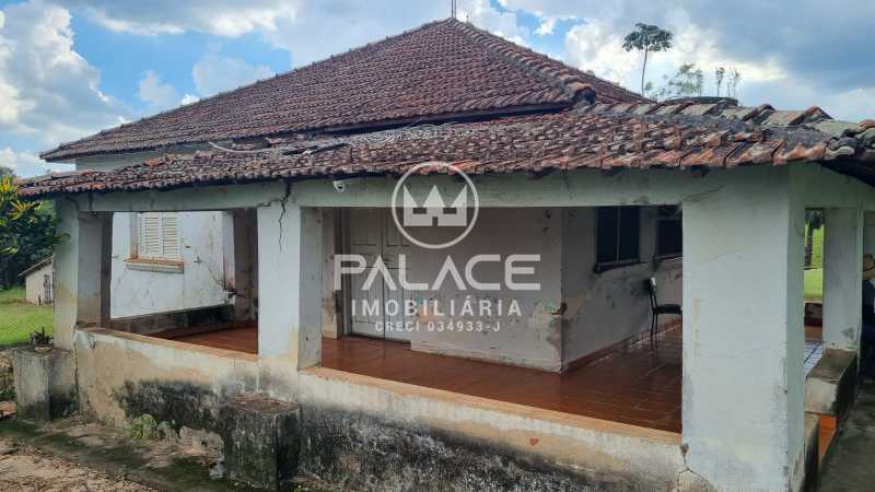 WhatsApp Image 2025-02-21 at 1 - 7