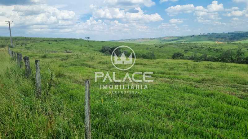 WhatsApp Image 2025-02-21 at 1 - 25