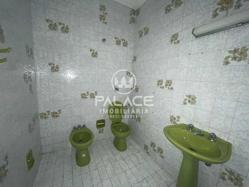 204687be-cde9-4549-9eca-b14c8b - 9