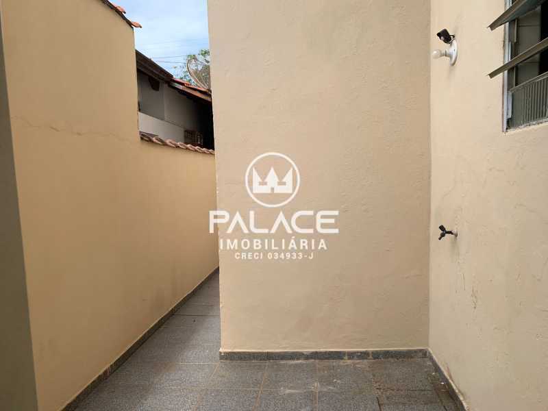 17355_G1733861718 - 12