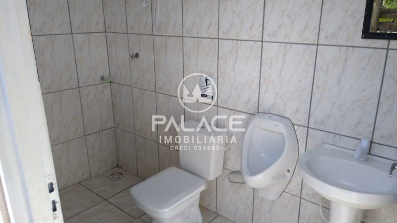 c80f911a-e066-454c-a207-fb0ecc - 23
