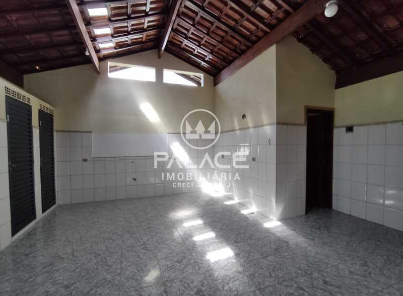 5bc3e4df-6f4e-4093-abca-f6d076 - 23