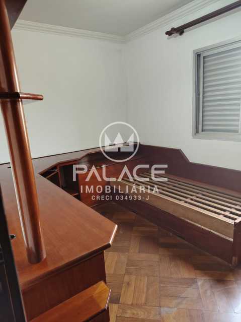 PAAP30319 Elits Park 19. - 19