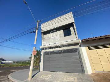 Casa 3 quartos para alugar Pompéia, Piracicaba - R$ 3.200 - PACA30404