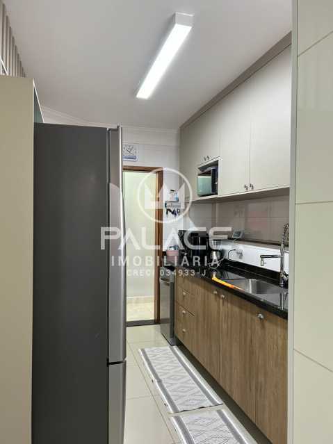 d60194b8-0e5f-4ffa-bdd5-bc946f - 24
