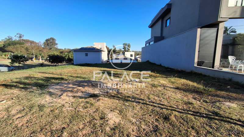 PATR00195 Vila Ditalia I 3. - 7