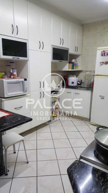 520edc2a-317c-4b82-a7ed-842023 - 12