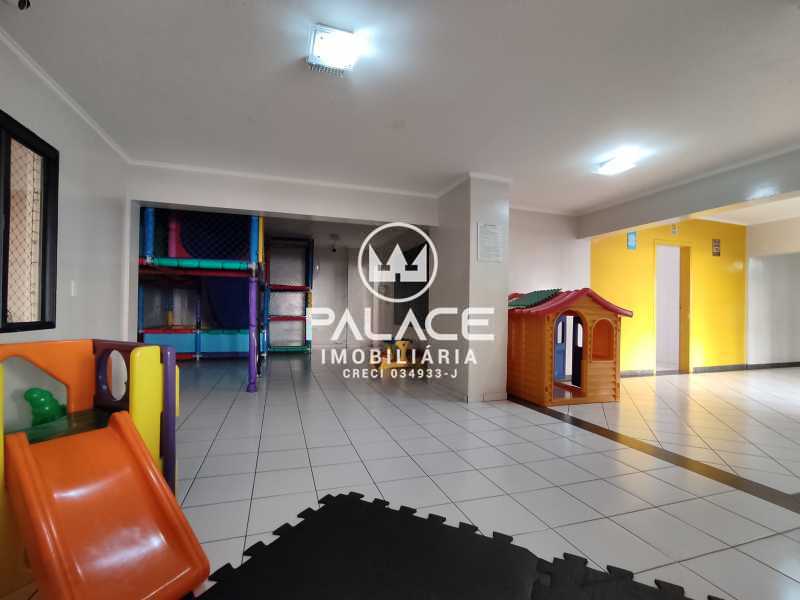 18659_G1750874110 - 29