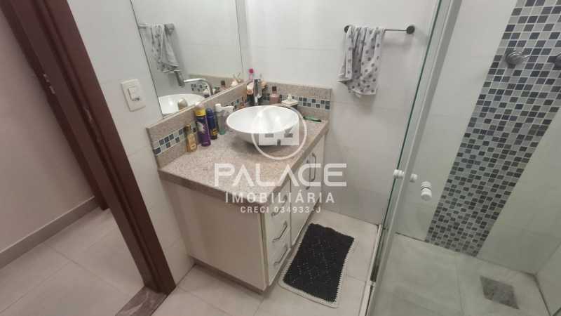 PACA30527 Jupia 26. - 24