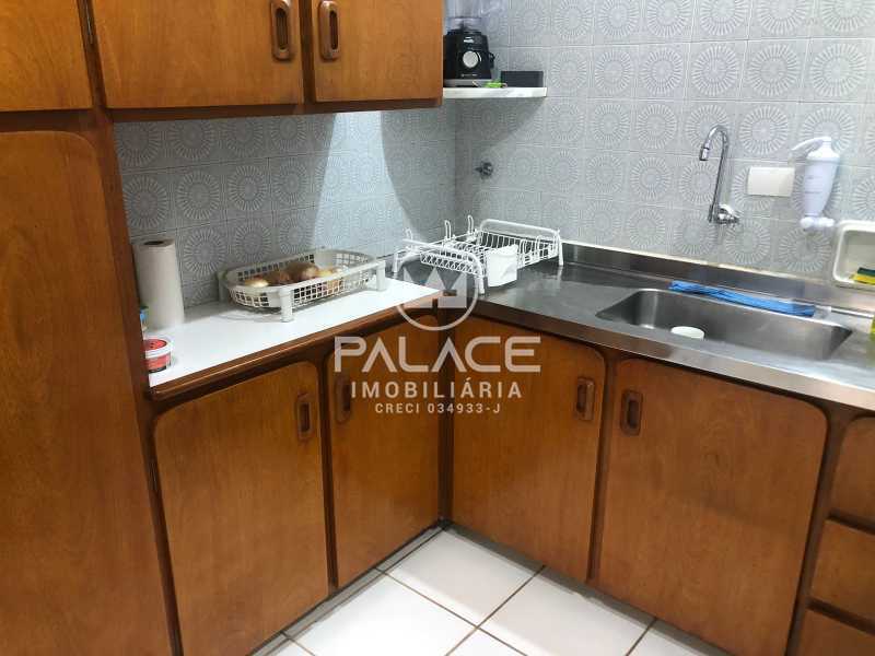 24 - COZINHA. - 11