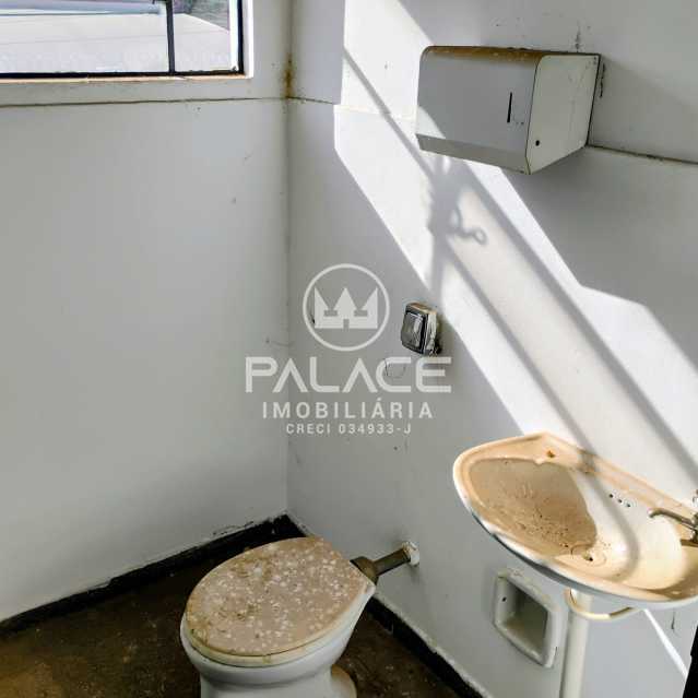 4907306b-cd61-468d-bbcb-c5a69a - 11