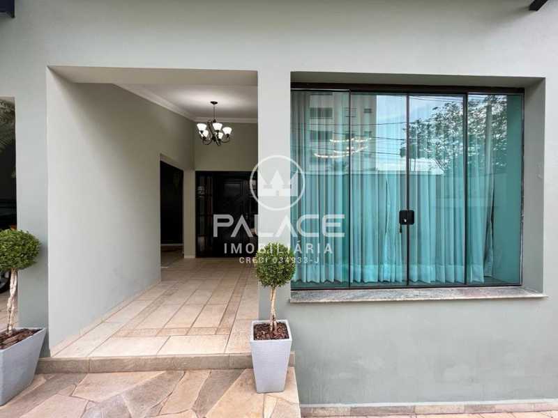 WhatsApp Image 2025-10-29 at 1 - 4