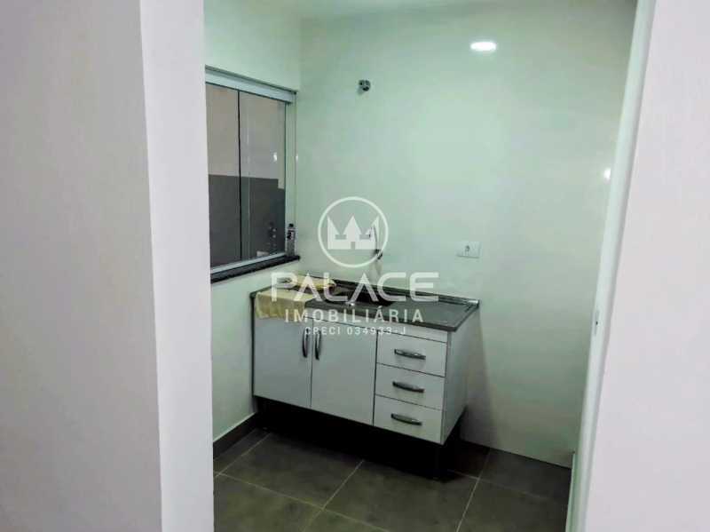 896e00d7-77eb-4a51-a237-8ad8b7 - 11