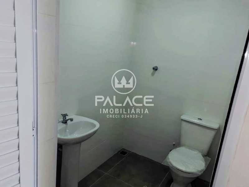 d6e99c93-4d93-4559-aa20-7df023 - 16