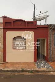 Casa 2 quartos para alugar Centro, Piracicaba - R$ 1.000 - PACA20485