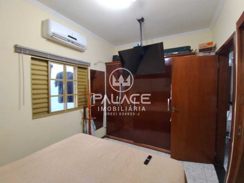 651d1b89-8c25-4cd5-8bb4-cf2a15 - 13