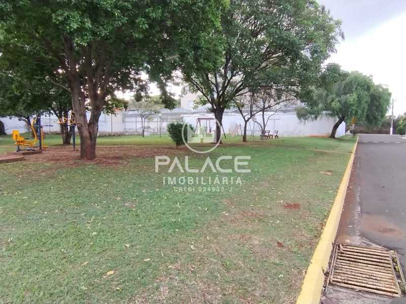 abfa15ba-c94f-4c18-9895-0f07e5 - 18