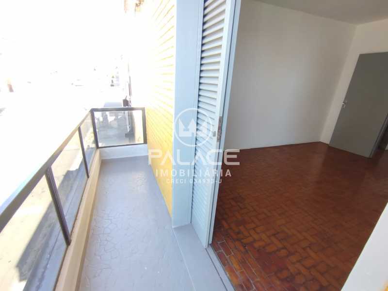 24a01147-f1a0-4b84-8302-0805cd - 12