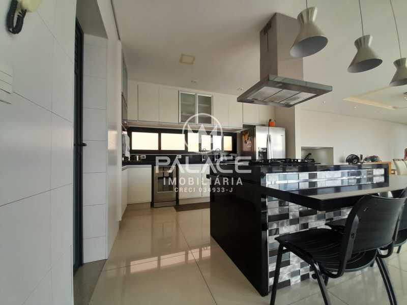 865d28f2-2963-45ef-a2ef-2a742d - 10