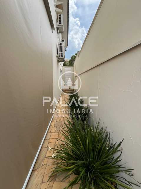 WhatsApp Image 2025-12-04 at 1 - 3