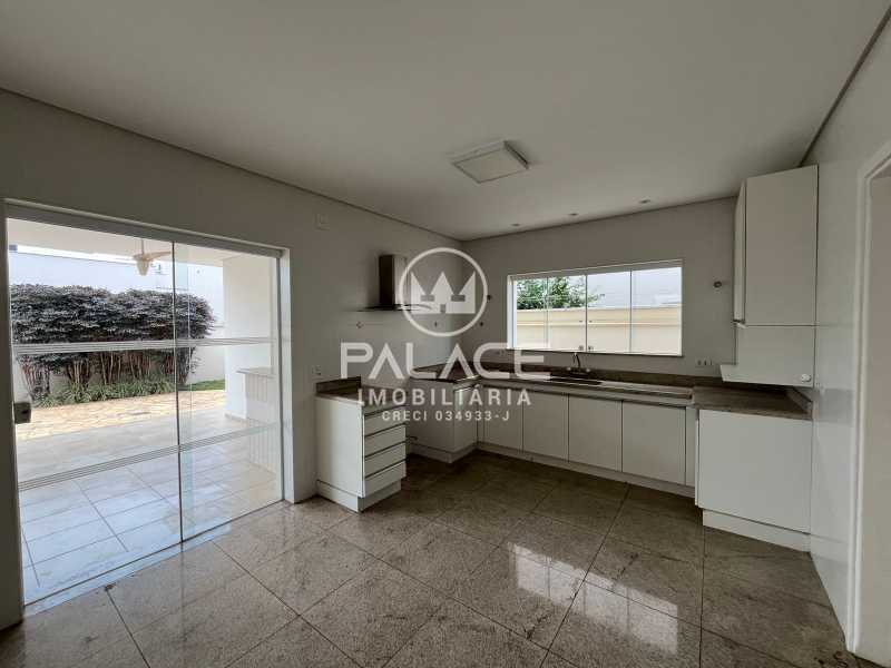 WhatsApp Image 2025-12-04 at 1 - 9