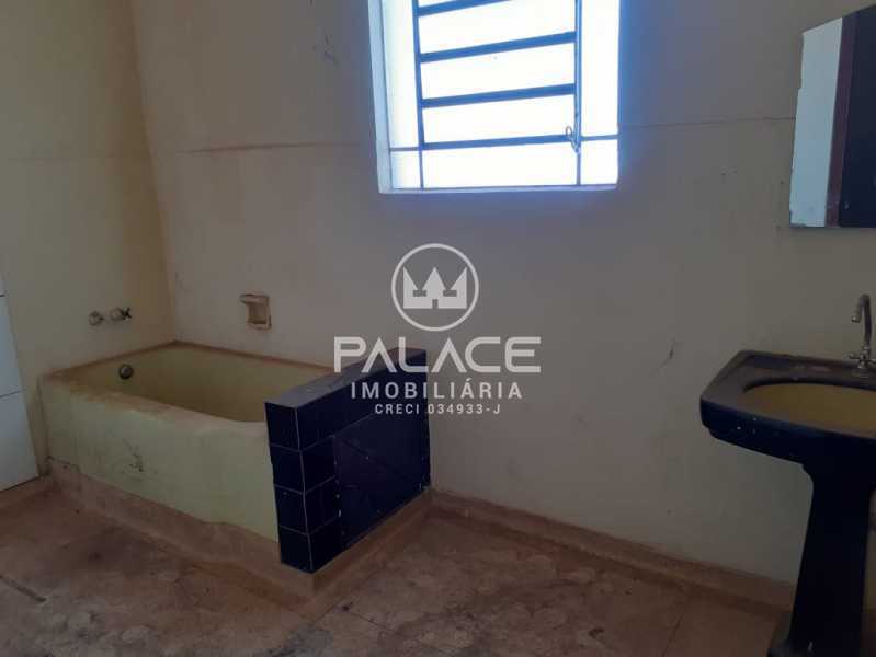 WhatsApp Image 2025-12-06 at 1 - 8