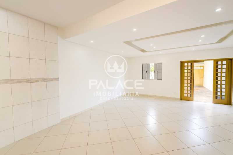 004525326f474ff68dcc4a572a0e8a - 2